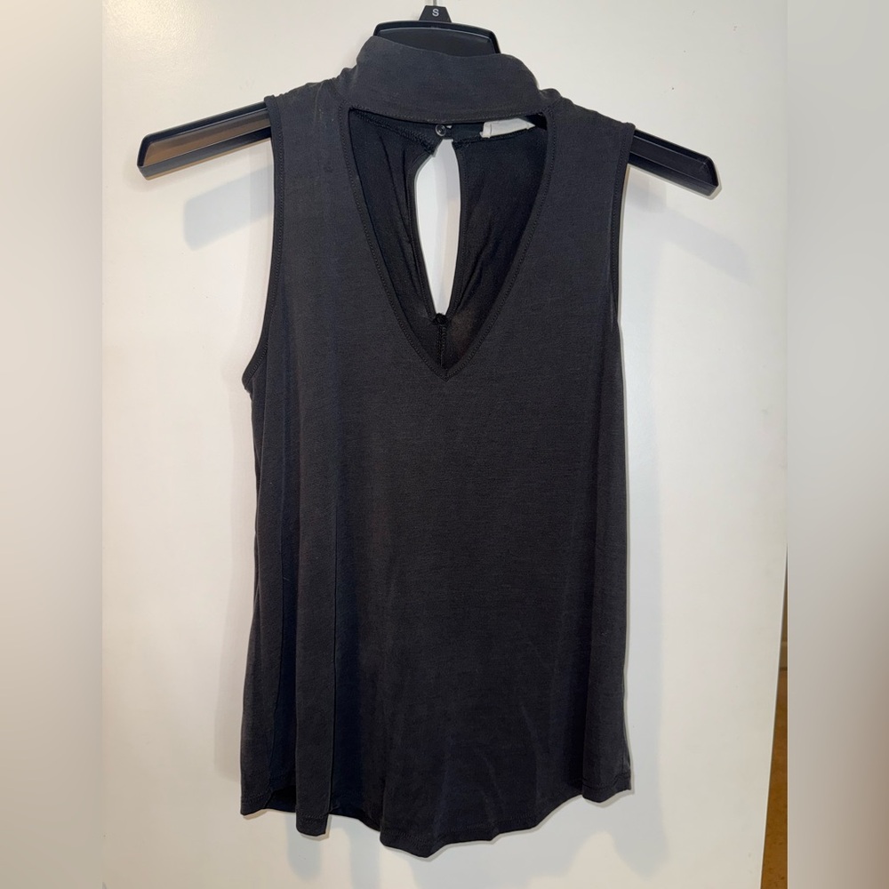 Sienna Sky Charcoal Grey Cut Out Tank Top
